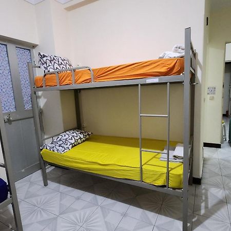 No Cash Accepted-Meeting Point Hostel- Praia, Also In Tarrafal & Fogo Exterior foto
