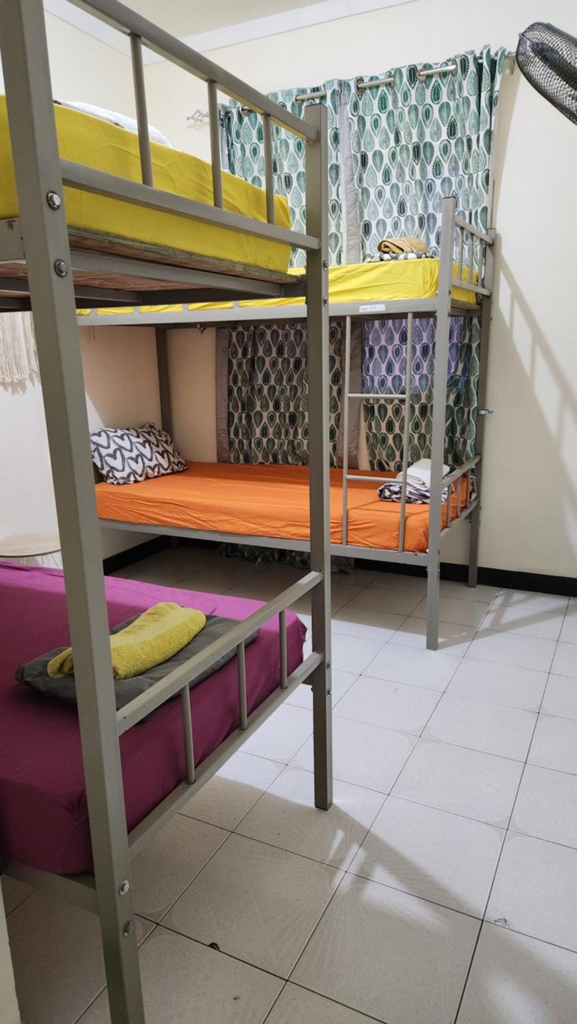 No Cash Accepted-Meeting Point Hostel- Praia, Also In Tarrafal & Fogo Exterior foto